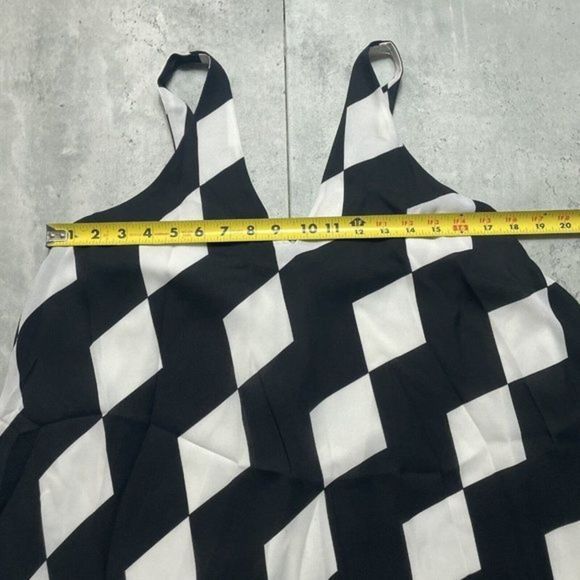 Sam Edelman Diamond Stretch Trapeze Dress Black White V Neck Sleeveless Size XS - Picture 8 of 8